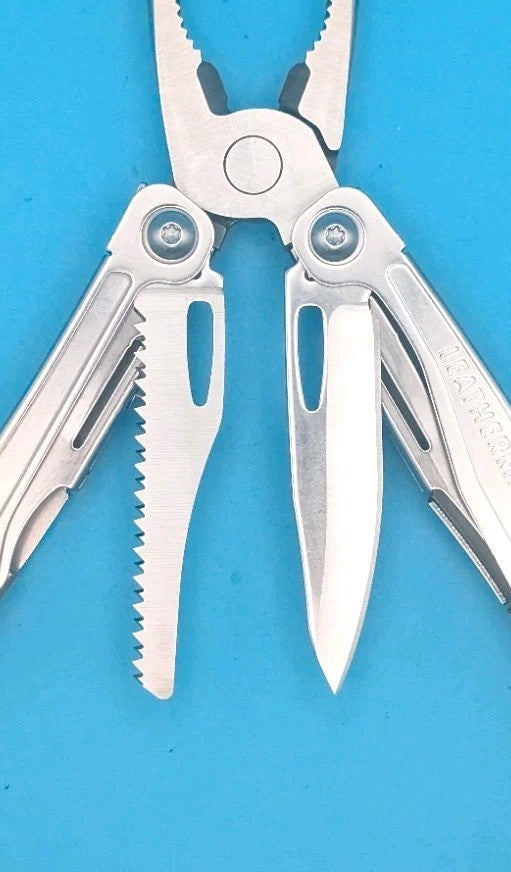 Leatherman Sidekick Multi-Tool, Knife, Pliers, Saw, Stainless!
