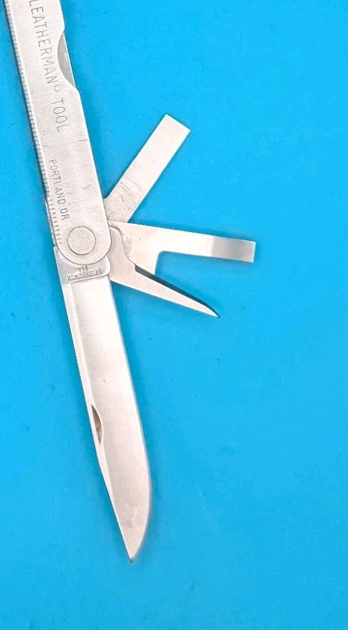Leatherman PST Multi Tool! 09/97 DATE STAMP