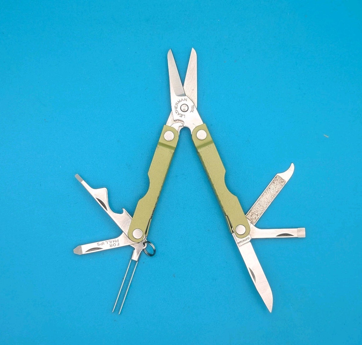 Leatherman Micra Multi-Tool, Knife, Scissors, Key Ring, Lime Green!