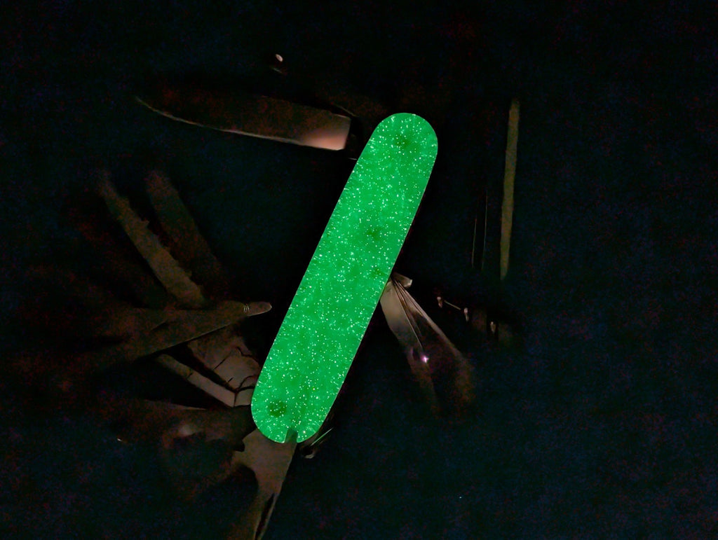 Victorinox SwissChamp Green and Purple Glow in the Dark Swiss Army Knife! 91mm