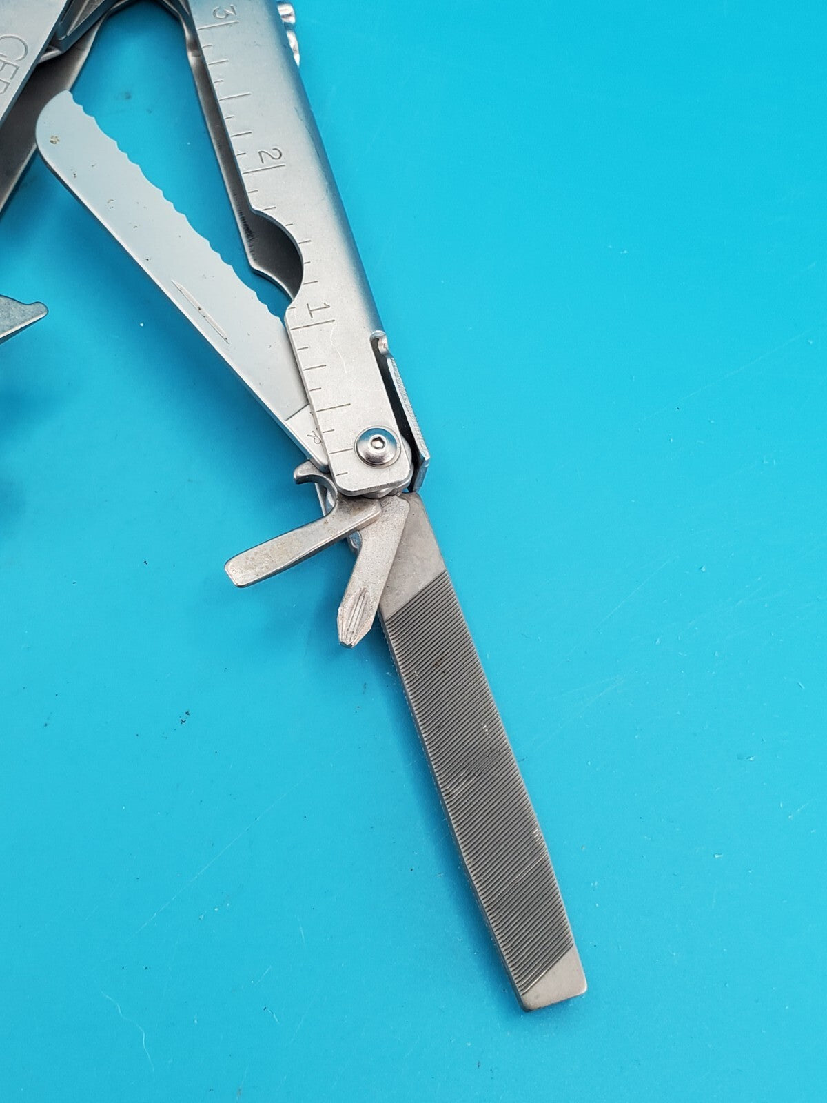 Gerber Vintage Stainless Steel Needlenose MP400 Multi-Tool Pliers! RARE!