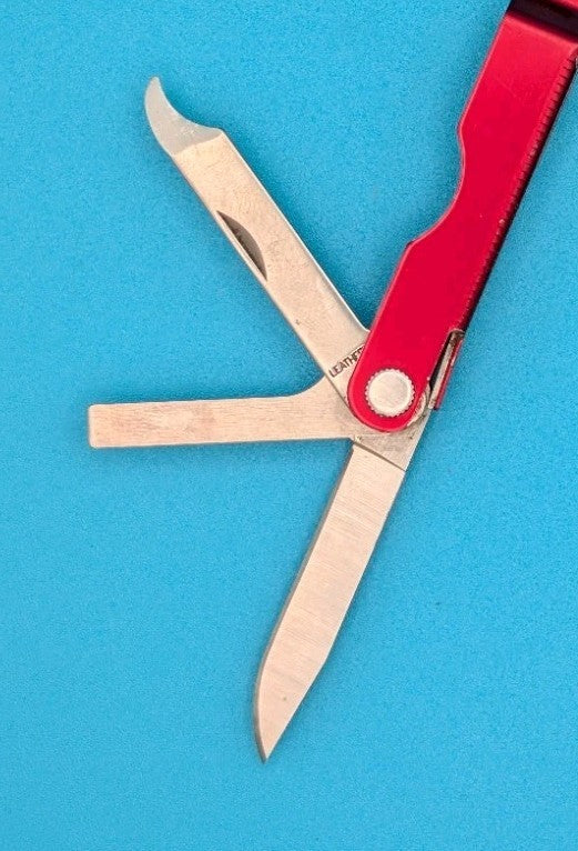 Leatherman Micra Multi-Tool, Knife, Scissors, Key Ring, Red!