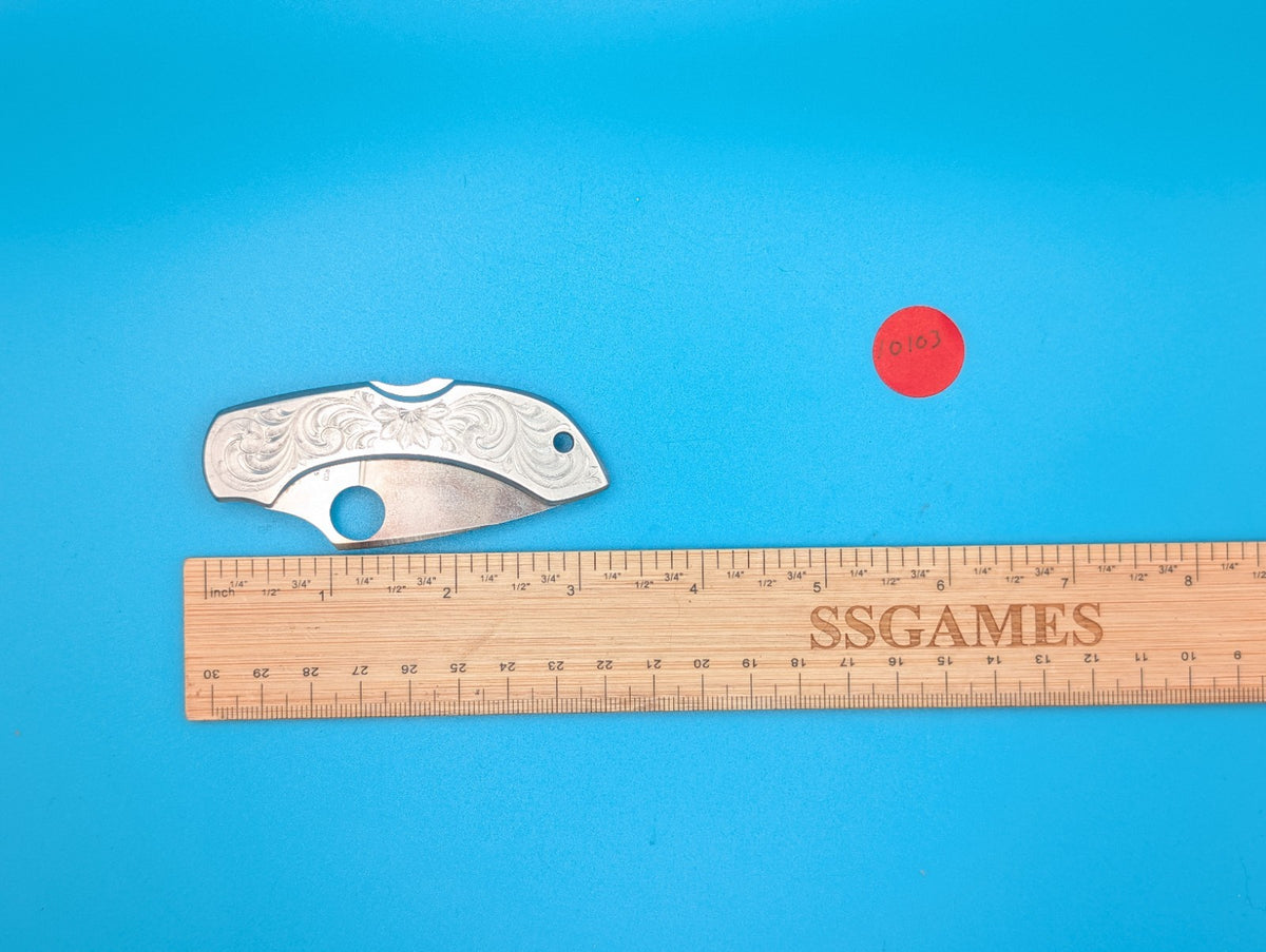 Spyderco Dragonfly Stainless Steel Handle ATS-55 Flower Engraved Pattern!