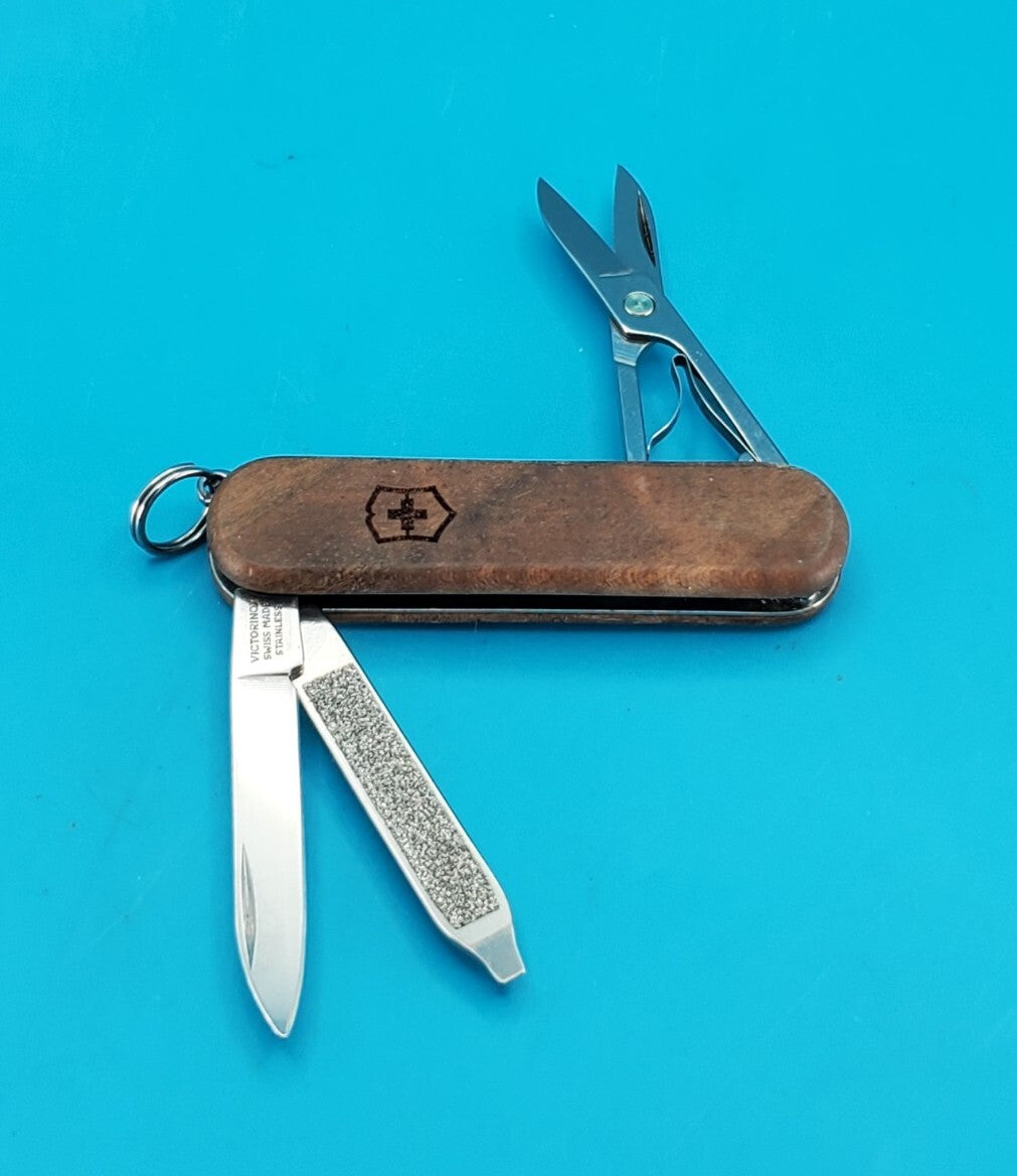 Victorinox Classic SD Walnut Wood Swiss Army Knife Multi Tool! 58mm