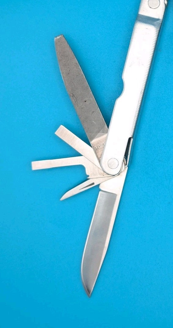 LEATHERMAN Super TOOL Multi Function Tool PLIERS, Stainless! 09/96 DATE