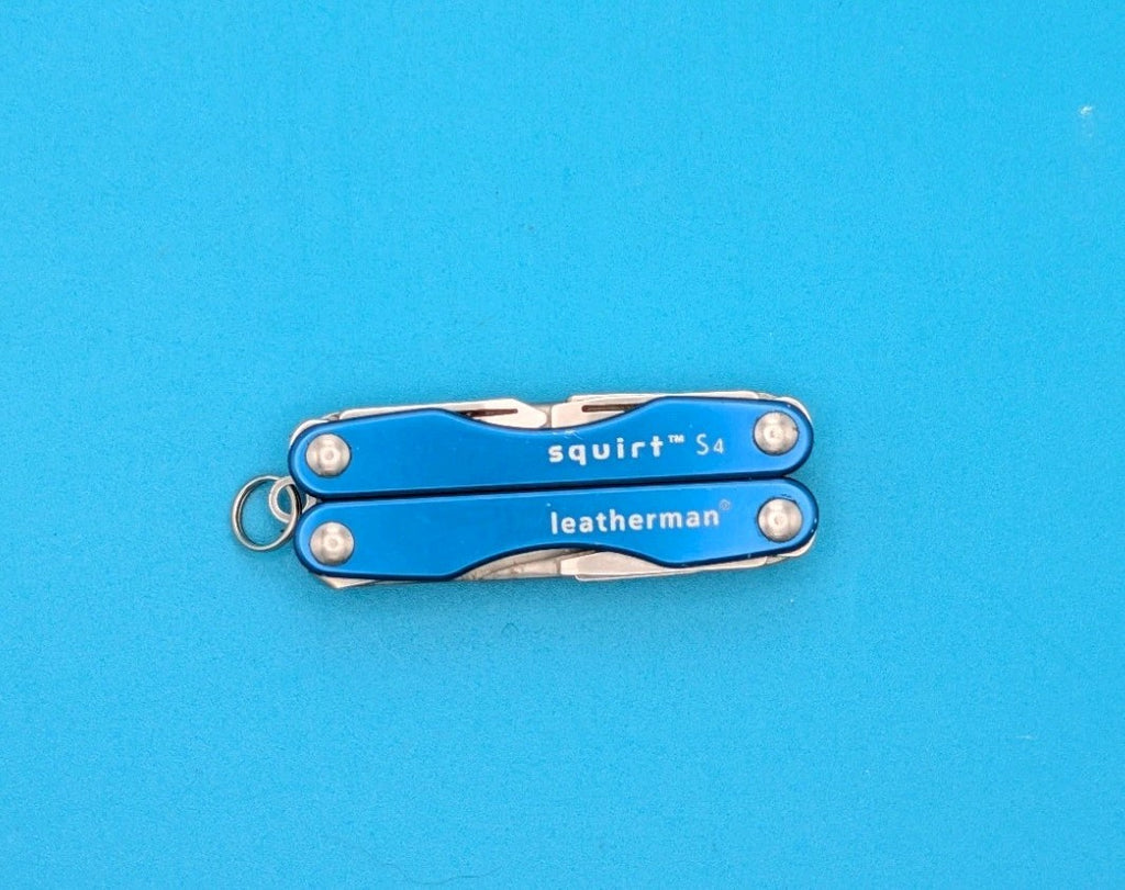 Leatherman Squirt S4 Multi-Tool, Key Ring, Retired, BLUE!