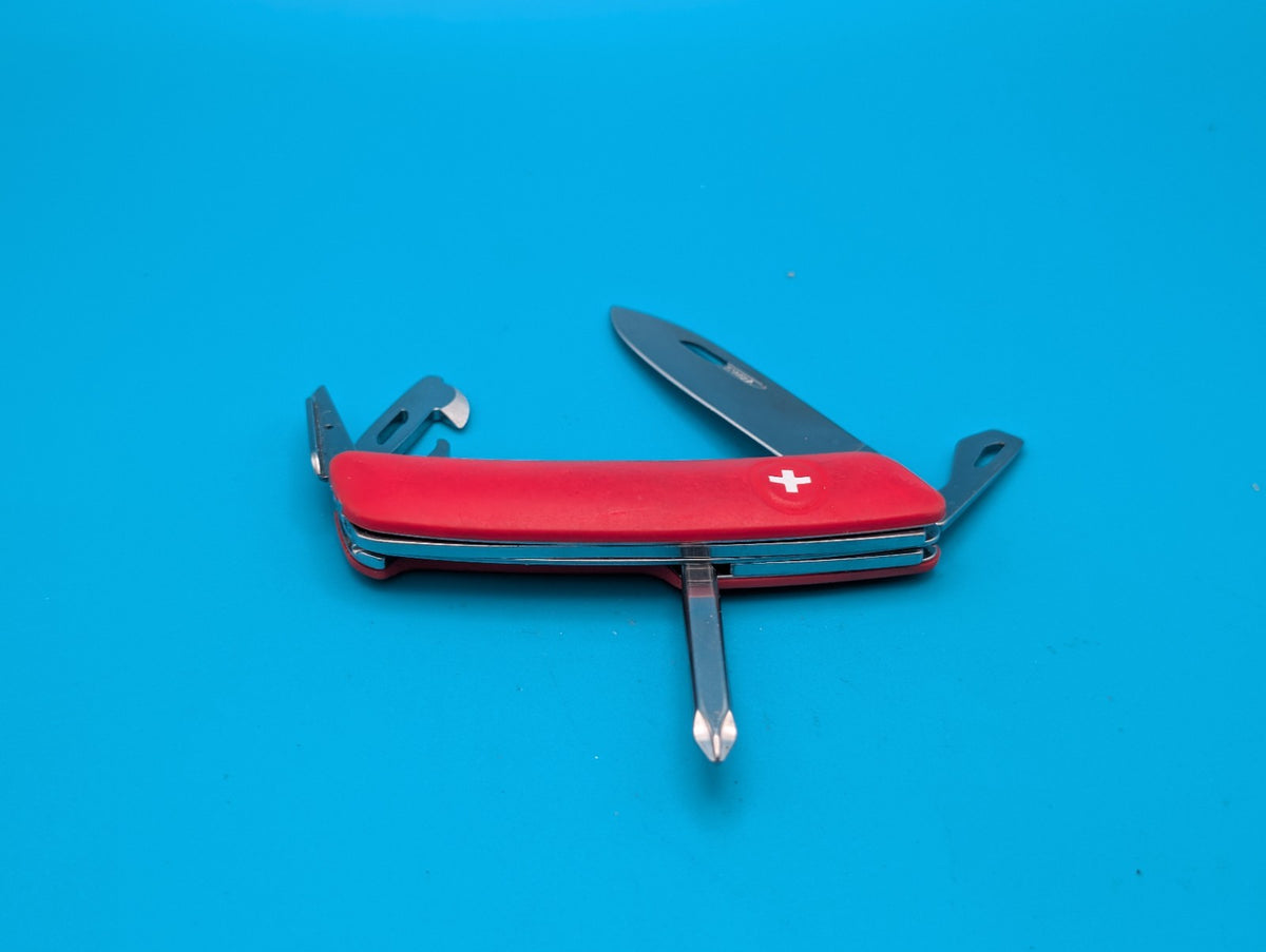 Swiza D16-123 Swiss Pocket Knife Stainless Steel Blades OD Red Synthetic Handle