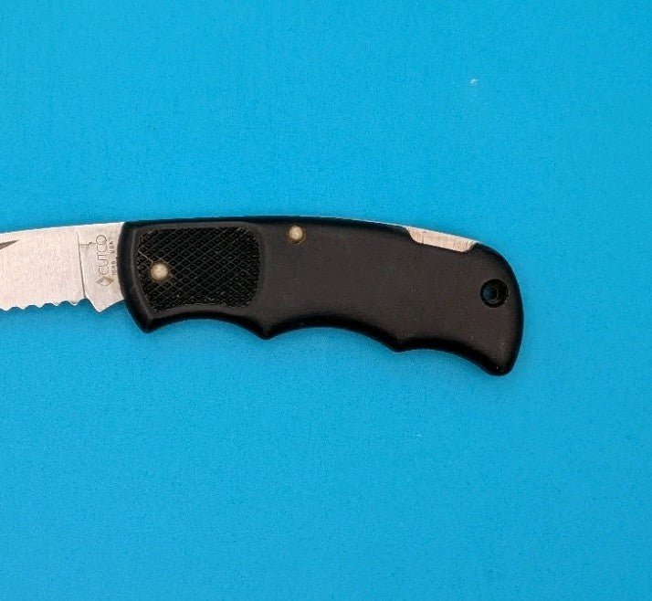 Cutco 1886 Serrated Edge Blade USA Lockback Knife! Black Handle!