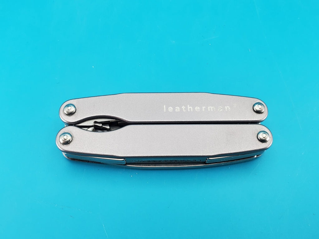 Leatherman Juice C2 Silver Multi Tool! RETIRED! NEW IN BOX!