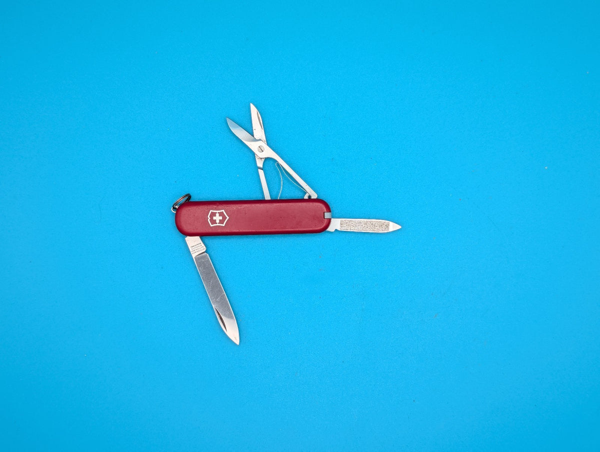 Victorinox Ambassador 74mm Swiss Army Knife Multi Tool!