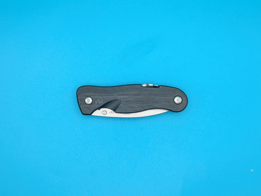 Leatherman Crater C33 Plain Edge Pocket Knife! Black!
