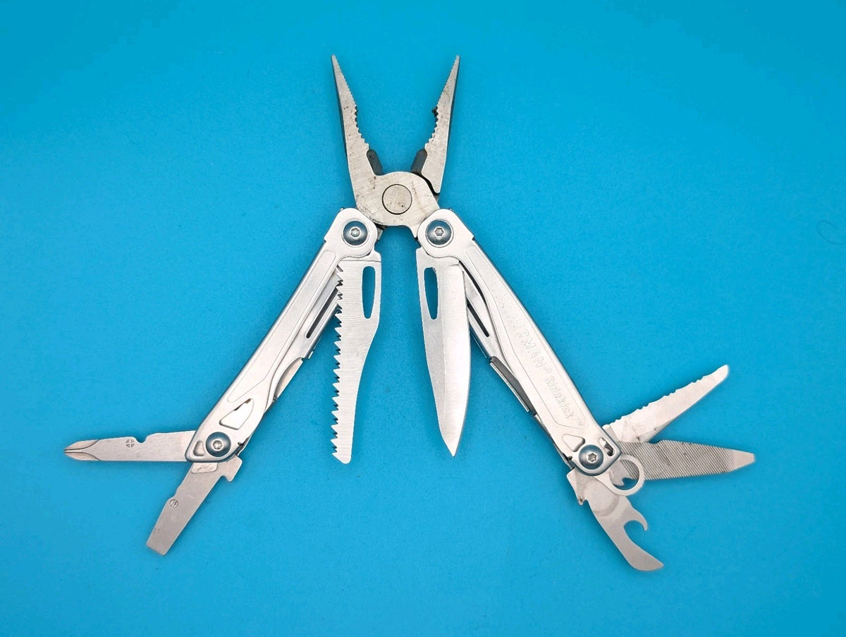 Leatherman Sidekick Multi-Tool, Knife, Pliers, Saw, Stainless! *SOUTHERN STAR*