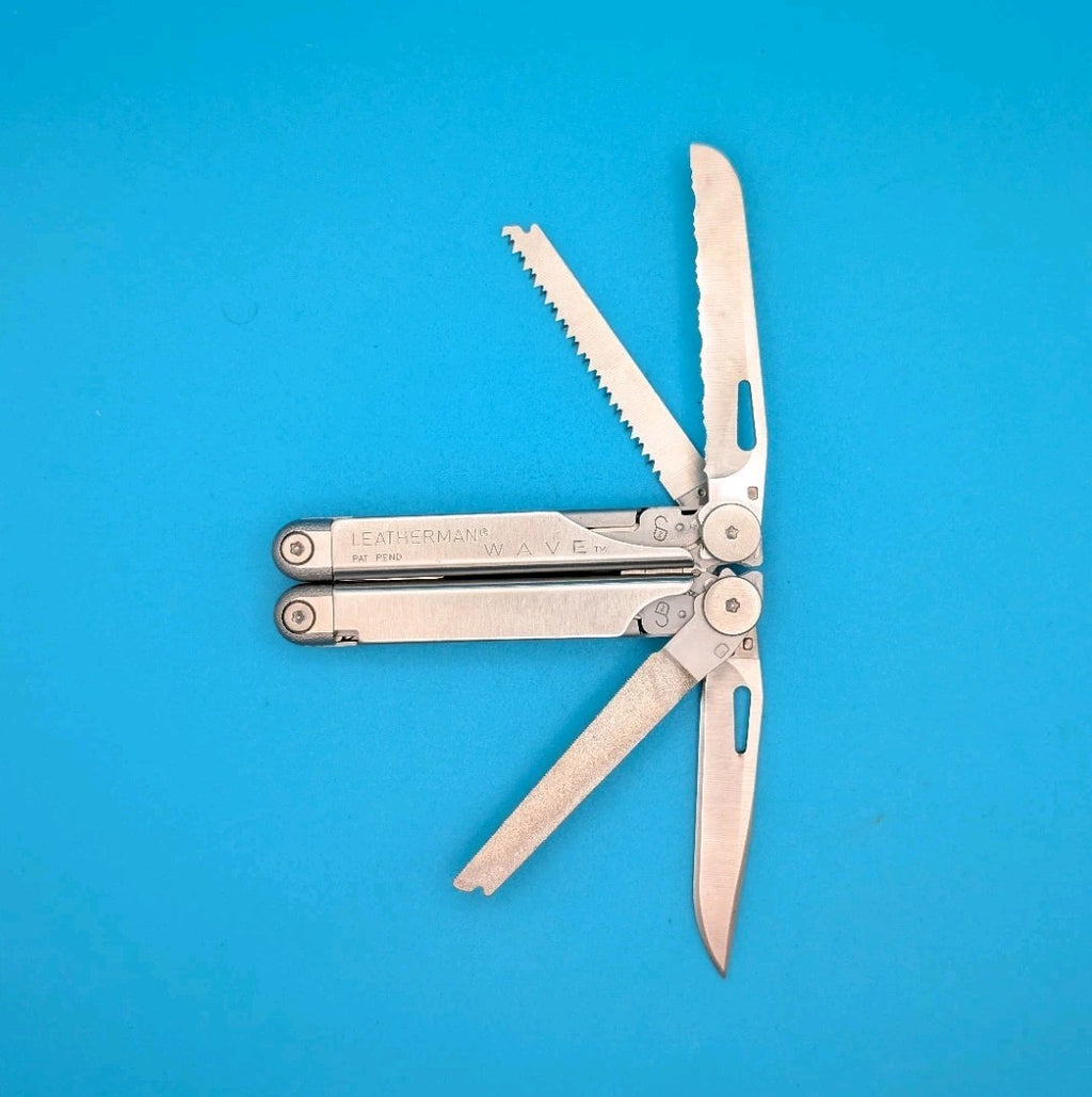 Leatherman Wave Original Vintage Retired, Dated 1199 (NOV, 1999) EXCELLENT!