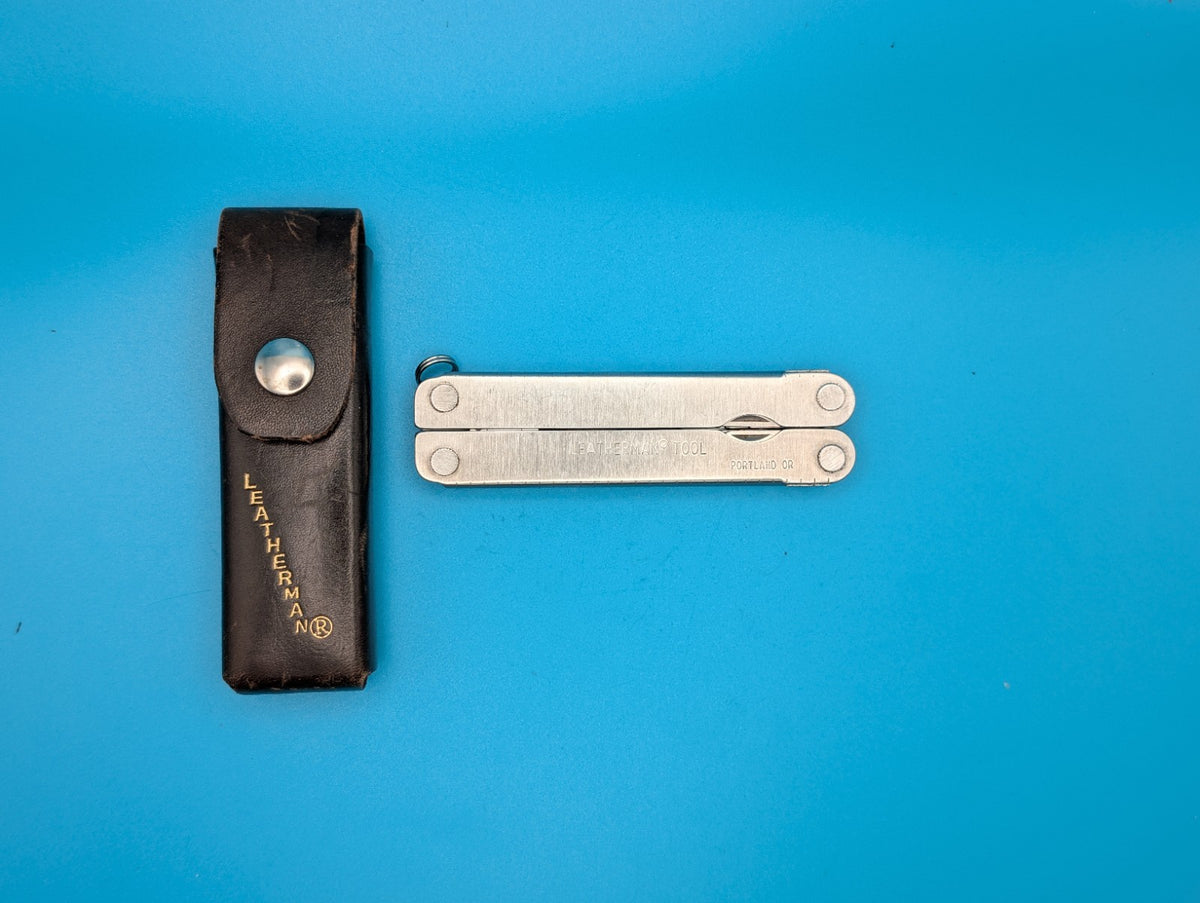 Leatherman PST 2 Multi Tool! 05/98 date stamp! Fast Shipping!