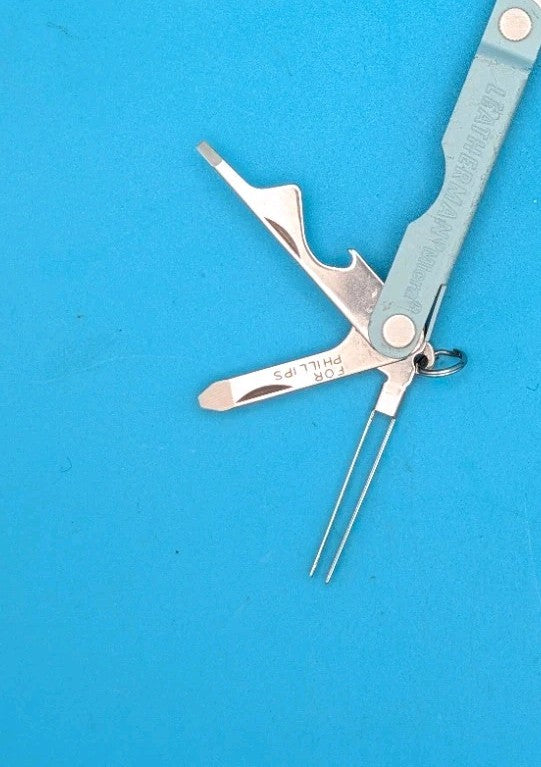 Leatherman Micra Multi-Tool, Knife, Scissors, Key Ring, Teal Blue!