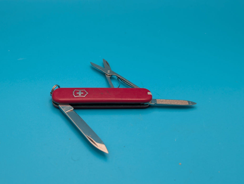 Victorinox Ambassador 74mm Swiss Army Knife Multi Tool!