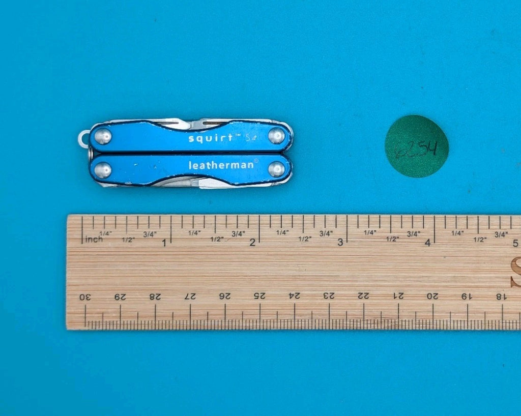 Leatherman Squirt S4 Multi-Tool, Key Ring, Retired, Blue