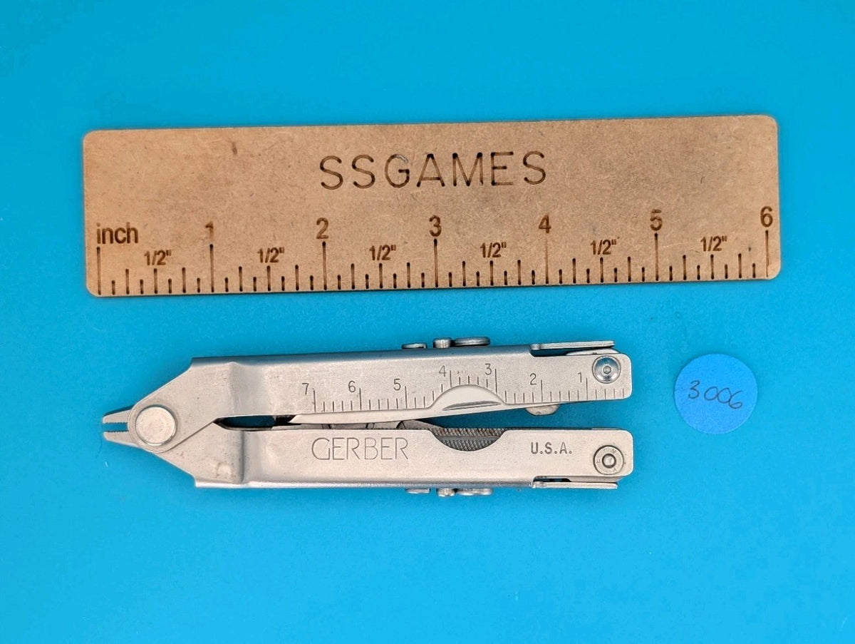 Vintage Gerber Stainless Steel Needlenose MP400 Multi-Tool Pliers! With Sheath!