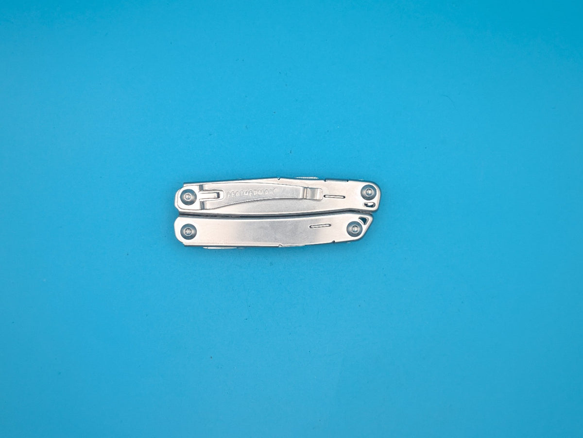 Leatherman Sidekick Multi-Tool, Knife, Pliers, Saw, Stainless!