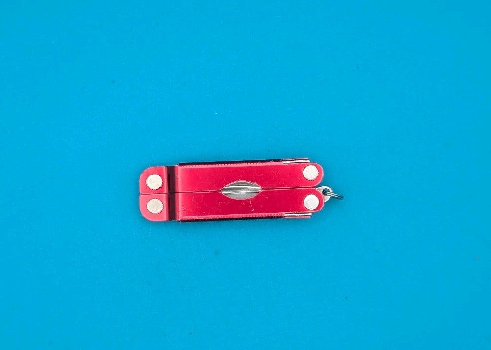 Leatherman Micra Multi-Tool, Knife, Scissors, Key Ring, Red!