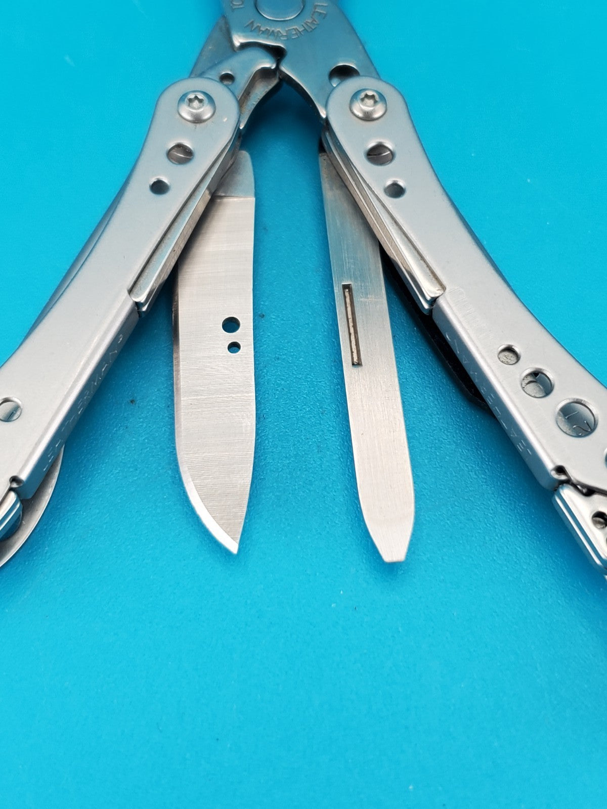 Leatherman Style CS Black Multi-Tool! FAST SHIPPING!