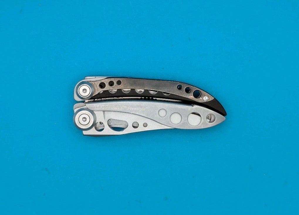 Leatherman Freestyle Multi-Tool - Discontinued - FAST SHIPPING!
