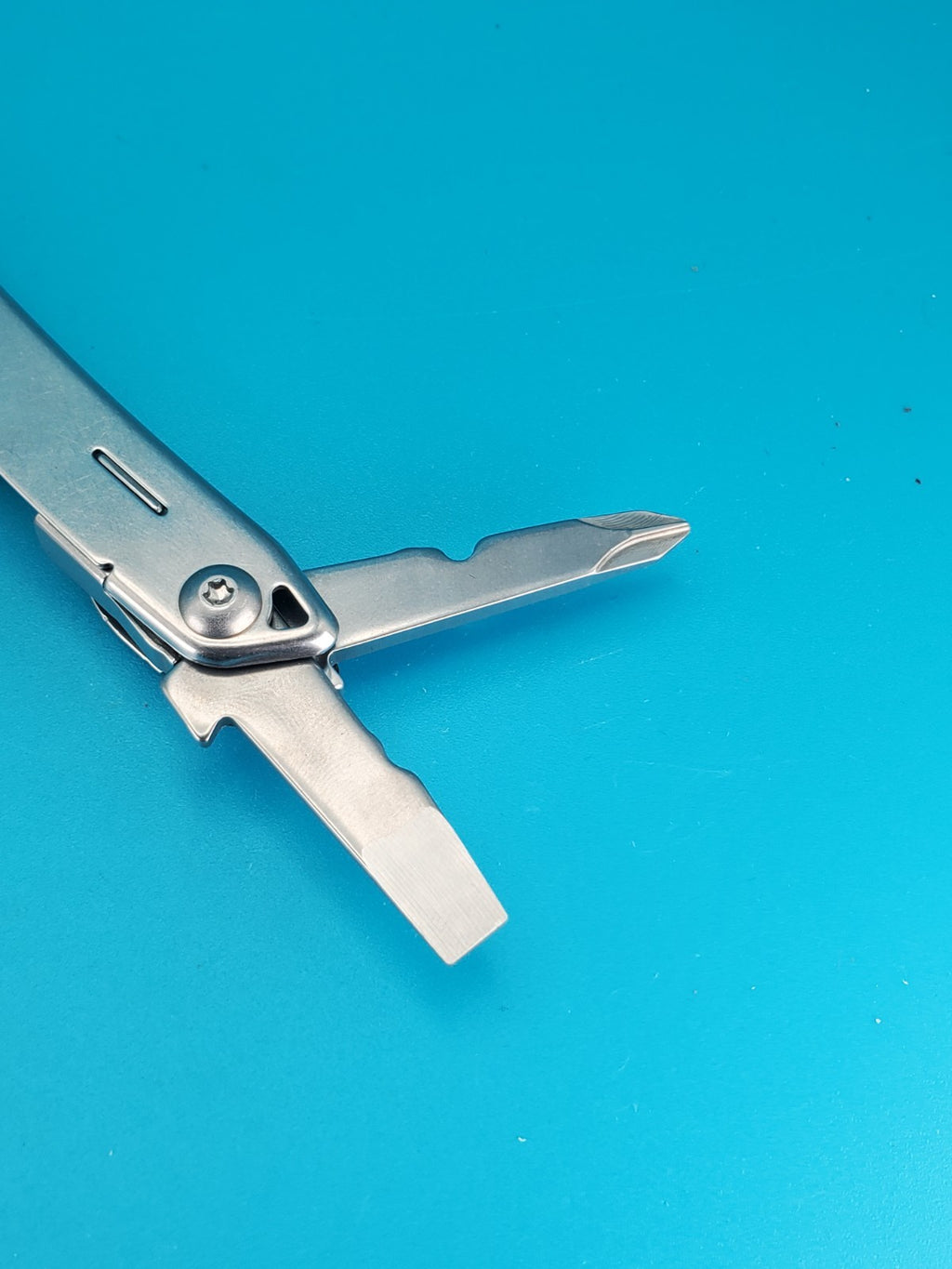 Leatherman Sidekick Multi-Tool, Knife, Pliers, Saw, Stainless! With Sheath!