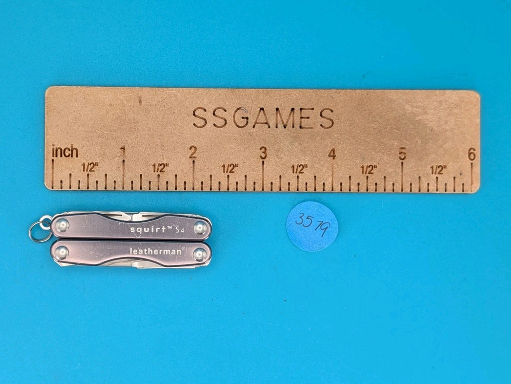 Leatherman Squirt S4 Multi-Tool, Key Ring, Retired, GRAY!