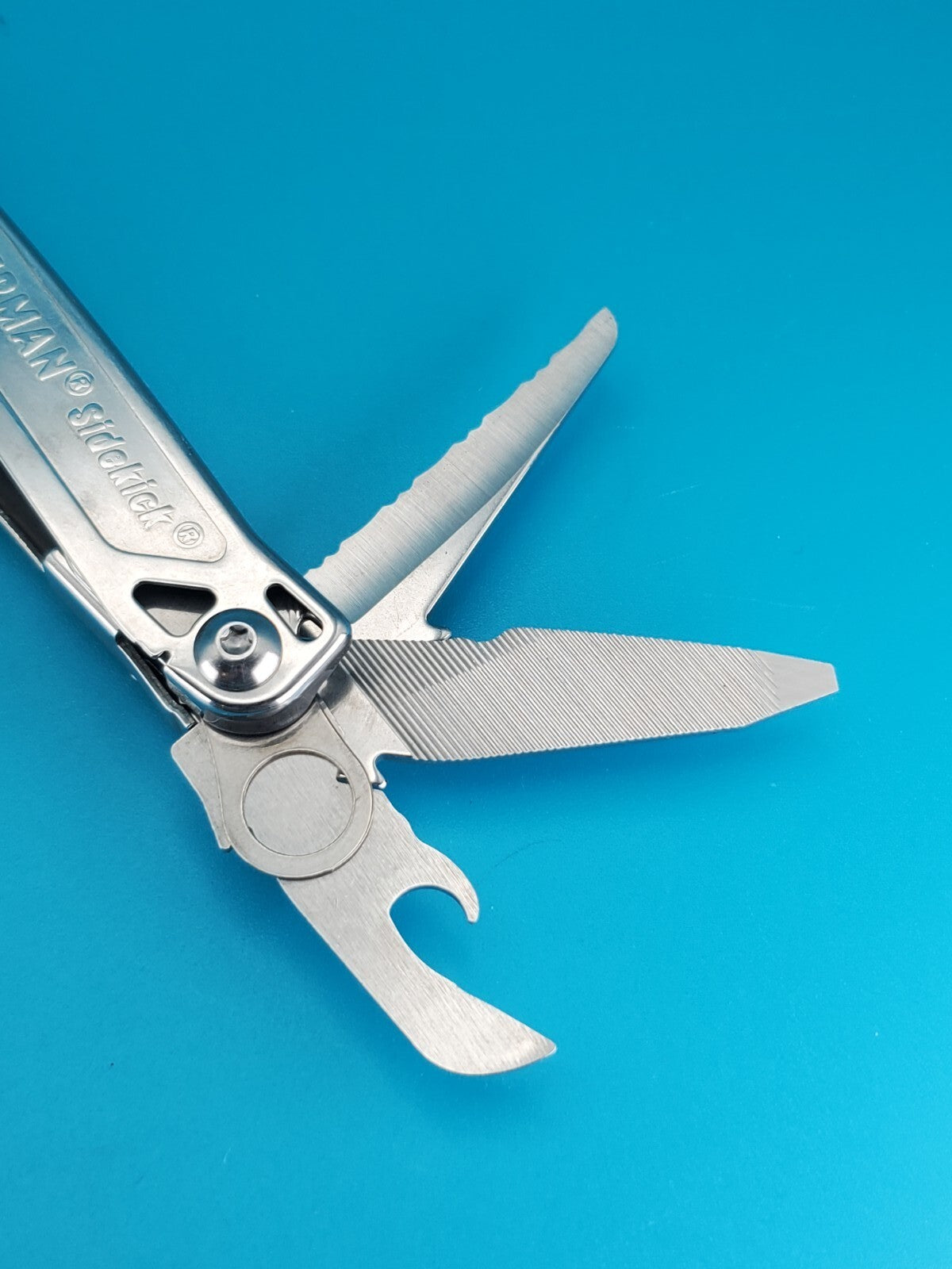 Leatherman Sidekick Multi-Tool, Knife, Pliers, Saw, Stainless!