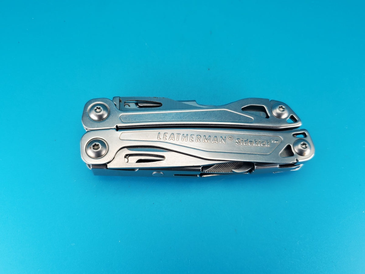 Leatherman Sidekick Multi-Tool, Knife, Pliers, Saw, Stainless! With Sheath!