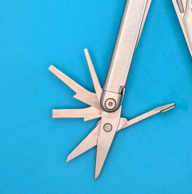 Leatherman Wave Original Vintage Retired, Dated 0399 (Mar, 1999)