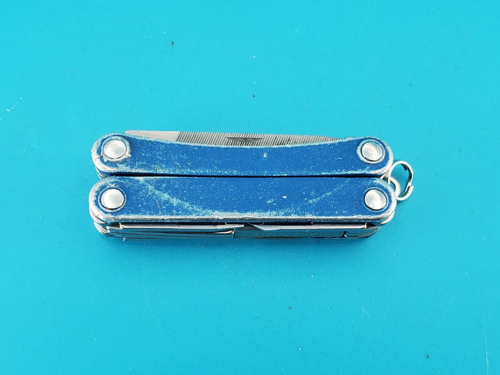 Leatherman SQUIRT PS4 Multi-Tool With Pliers Scissors Knife BLUE!