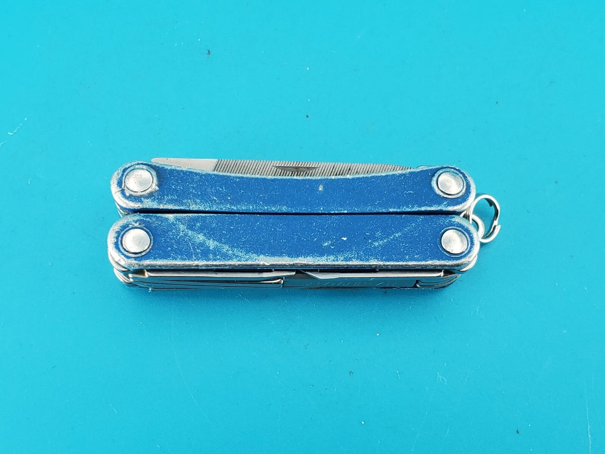 Leatherman SQUIRT PS4 Multi-Tool With Pliers Scissors Knife BLUE!