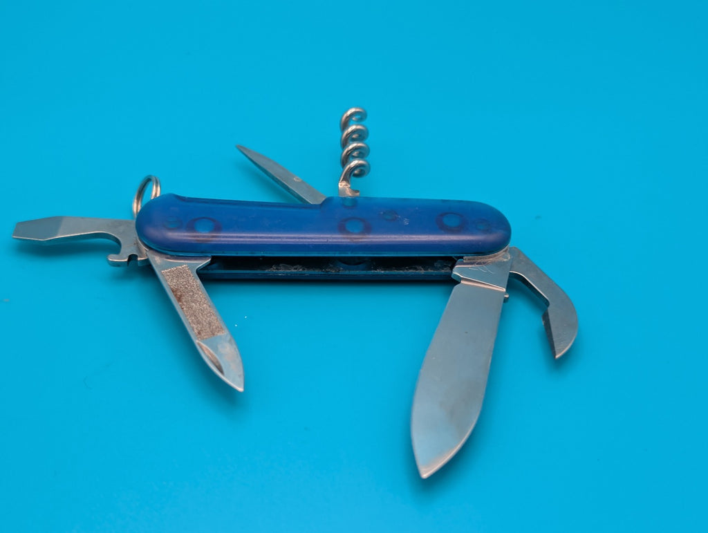 Wenger Commander Blue Translucent Swiss Army Knife Multi Tool!
