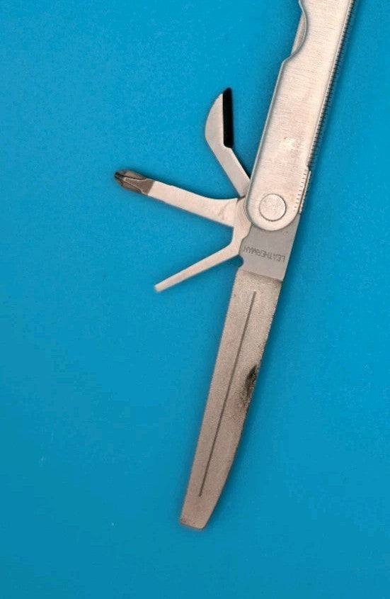 Leatherman PST 2 Multi Tool! 03/01 date stamp! Fast Shipping! With Sheath!