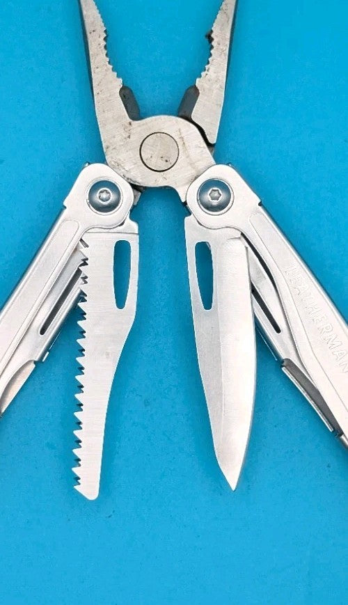 Leatherman Sidekick Multi-Tool, Knife, Pliers, Saw, Stainless! *SOUTHERN STAR*