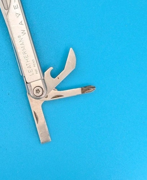 Vintage Leatherman Wave Original Multi Tool! , Dated 0301 (MAR, 2001)
