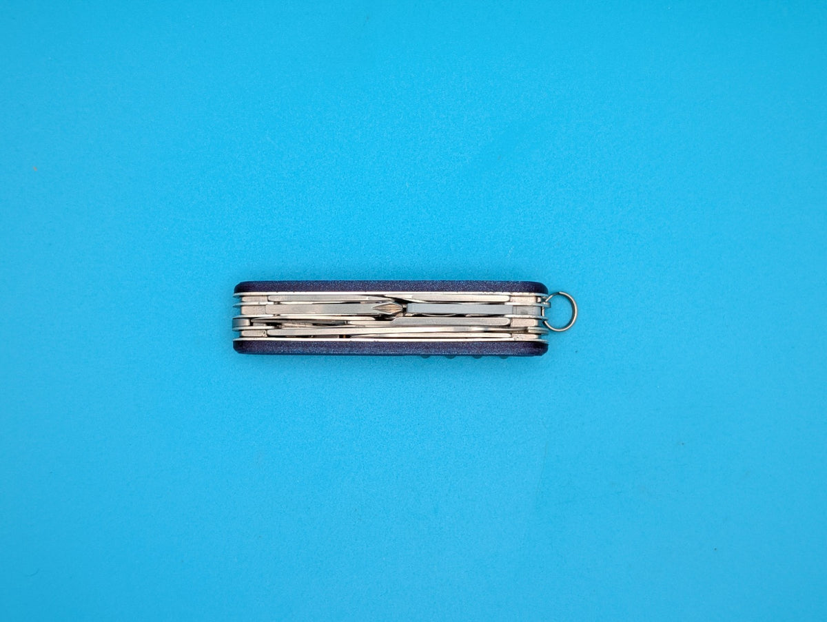 CUSTOM VICTORINOX EXPLORER GLOW IN THE DARK SWISS ARMY KNIFE MULTI TOOL! 91mm
