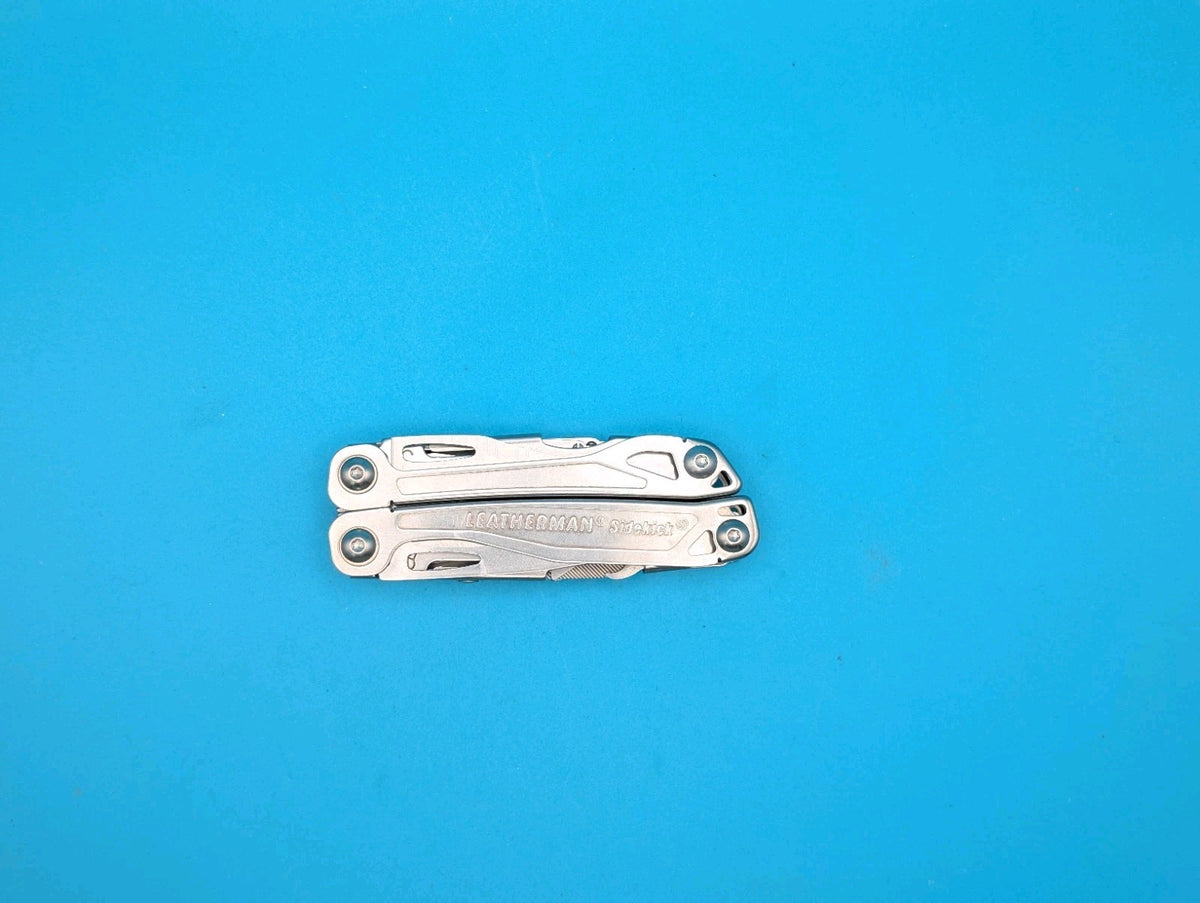 Leatherman Sidekick Multi-Tool, Knife, Pliers, Saw, Stainless! With Sheath!