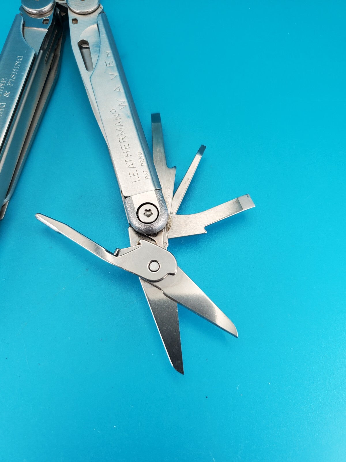 Leatherman Wave Original Vintage Retired, Dated 1099 (OCT, 1999) SKYLINE HUNTING