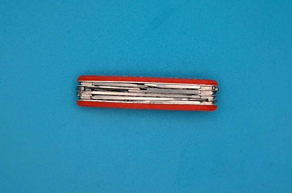 CUSTOM VICTORINOX FIELDMASTER GLOW IN THE DARK SWISS ARMY KNIFE MULTI TOOL!