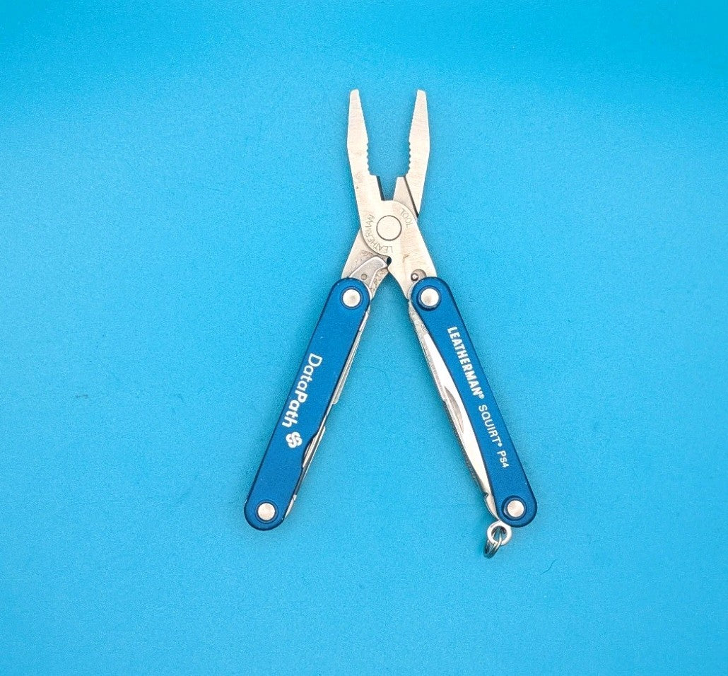 Leatherman SQUIRT PS4 Multi-Tool! BLUE! *broken scissors spring*
