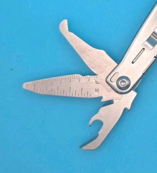 Leatherman Wingman Multi-Tool with Sheath
