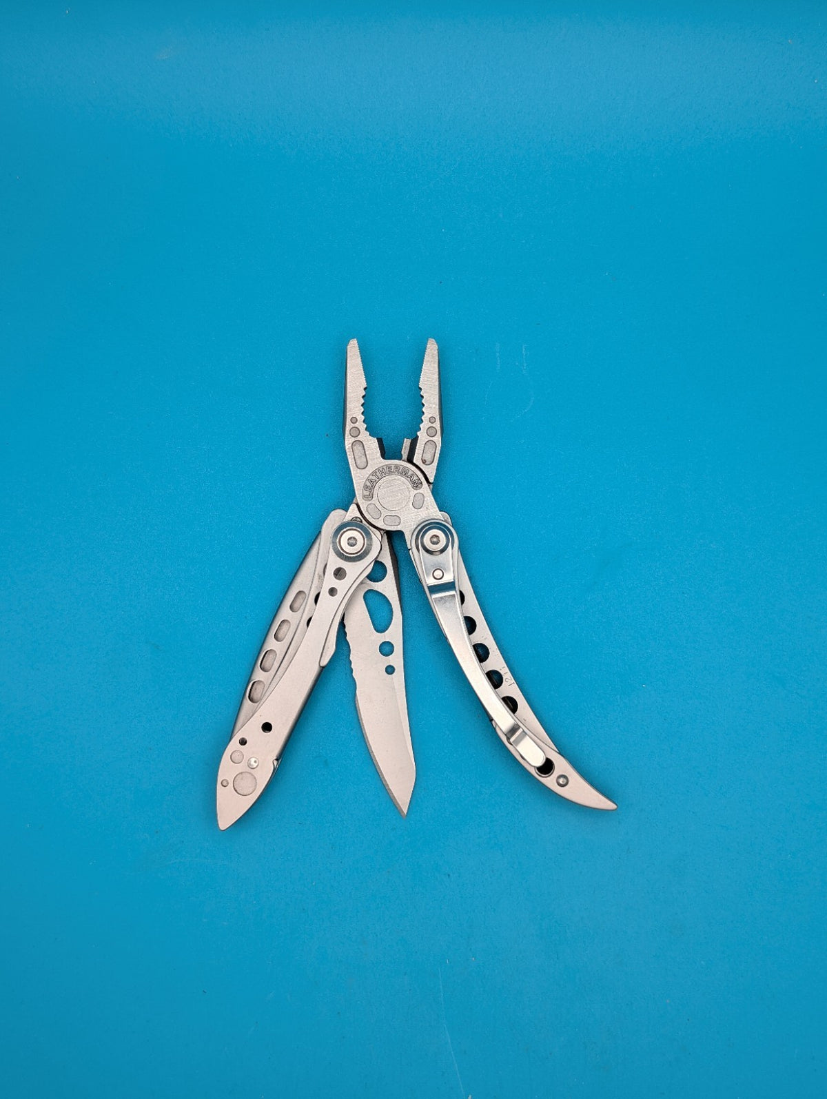 Leatherman Freestyle Multi-Tool - Discontinued - FAST SHIPPING!