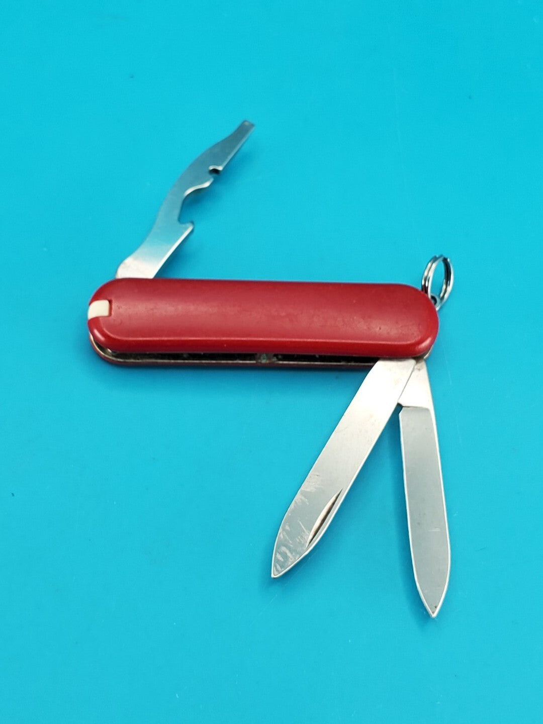 Victorinox ROVER Swiss Army Knife Multi Tool! Red!