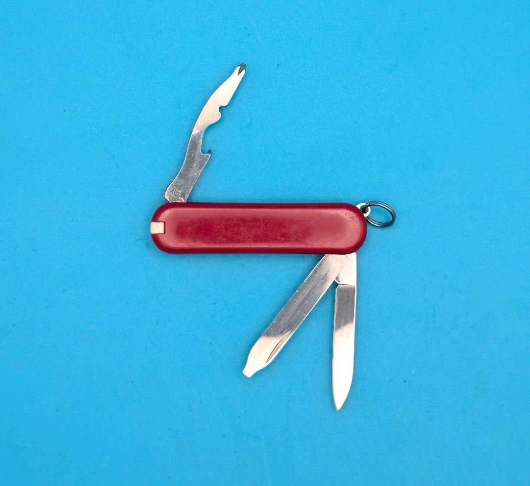 Victorinox Rally Red Swiss Army Knife Multi Tool! 58mm