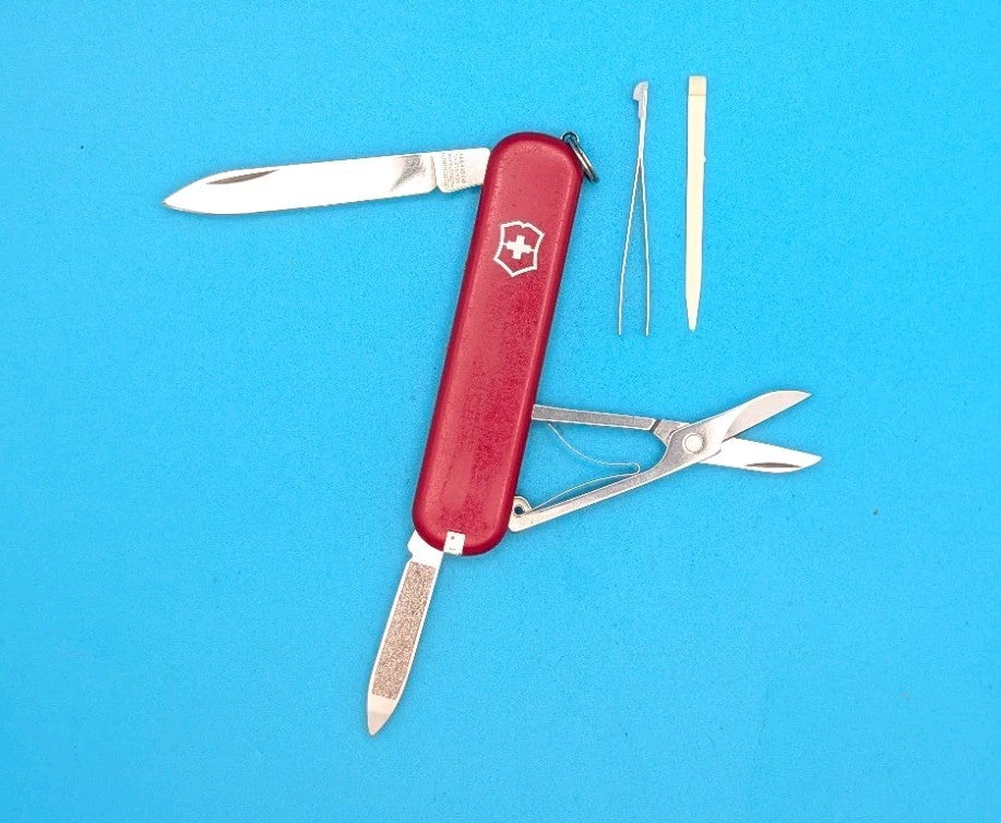 Victorinox Ambassador 74mm Swiss Army Knife Multi Tool!