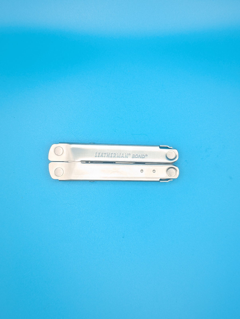 Leatherman Bond Multitool, Stainless Steel Everyday Tool, AWT