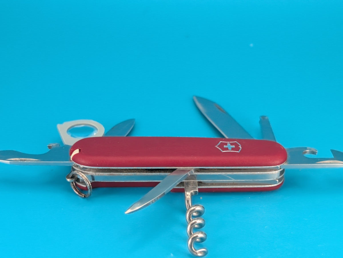 Victorinox Passenger Swiss Army Knife Multi Tool! Red!