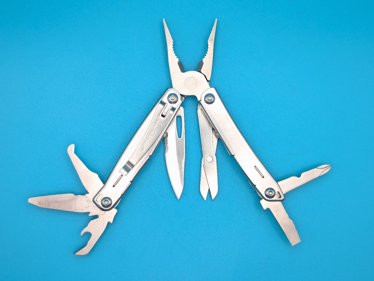 LEATHERMAN WINGMAN MULTI-TOOL! FAST SHIPPING!